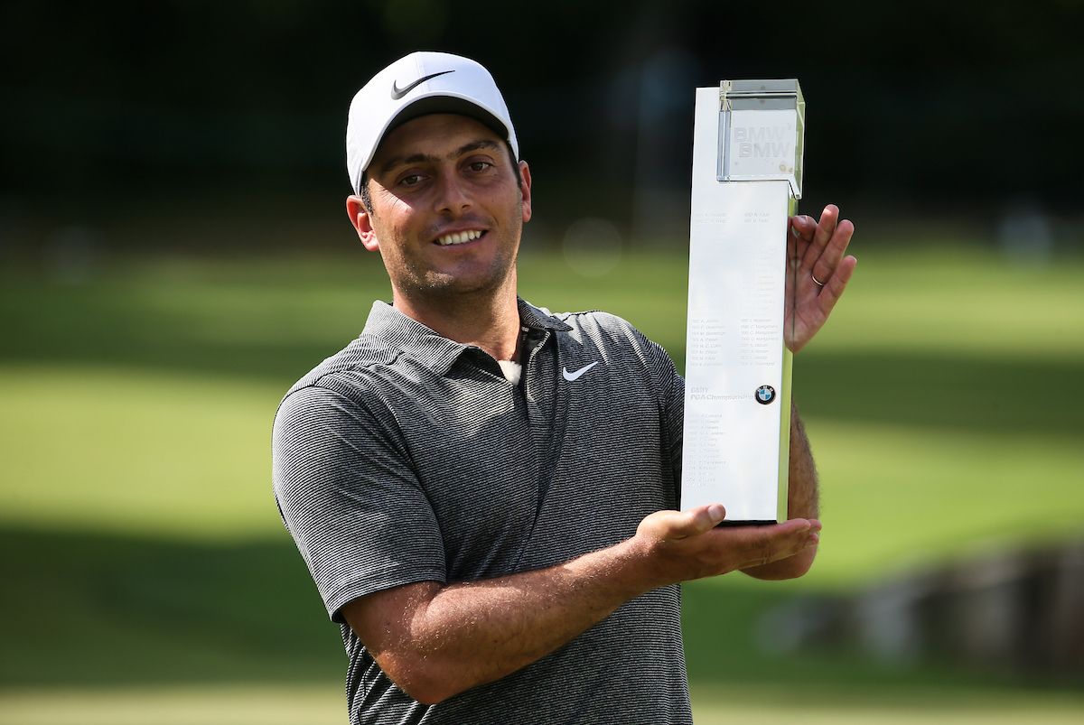 MOLINARI SE IMPONE EN SURREY
