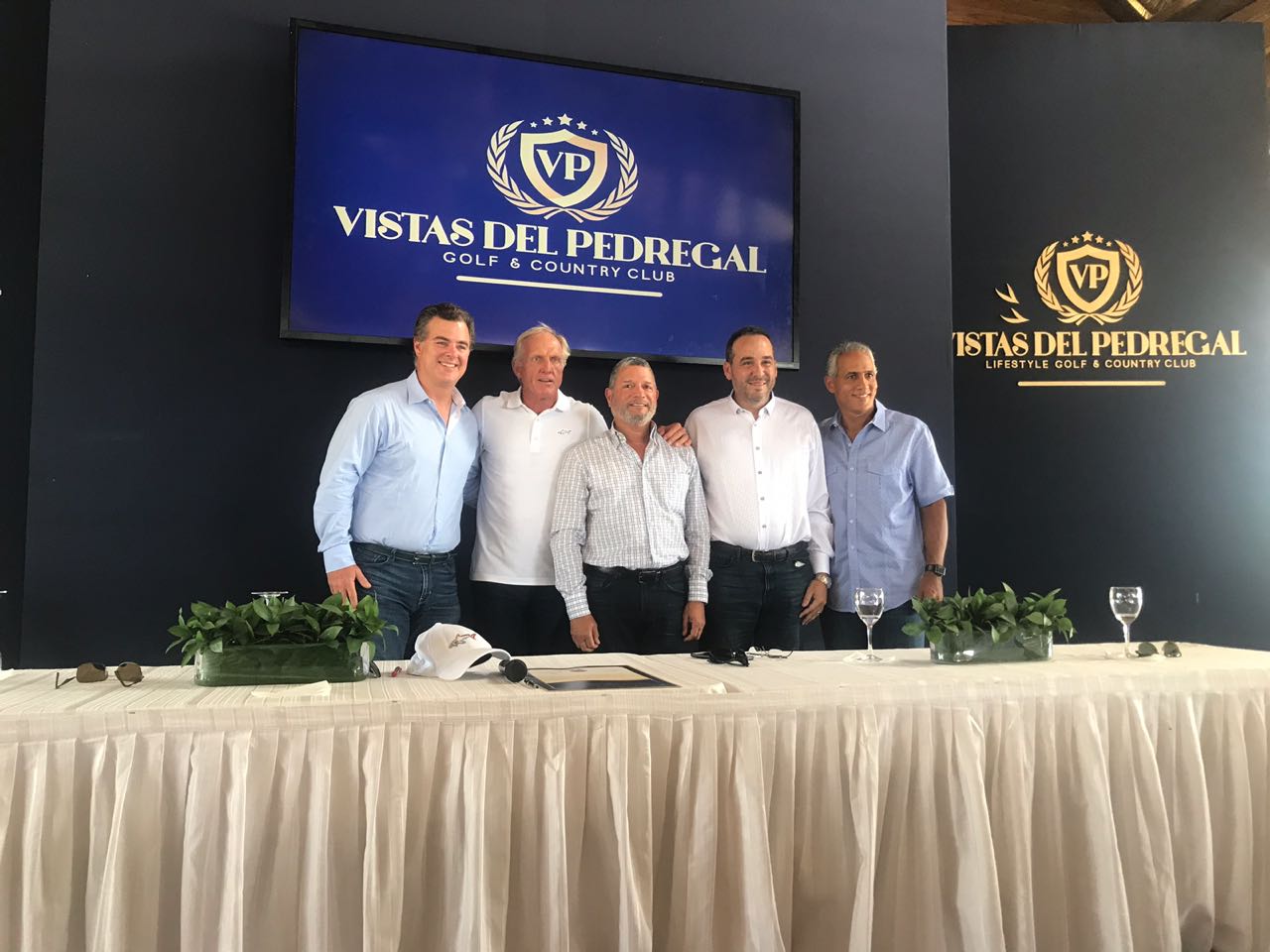 NORMAN Y MALESPÍN FIRMAN ACUERDO ‘‘VISTAS DEL PEDREGAL’’