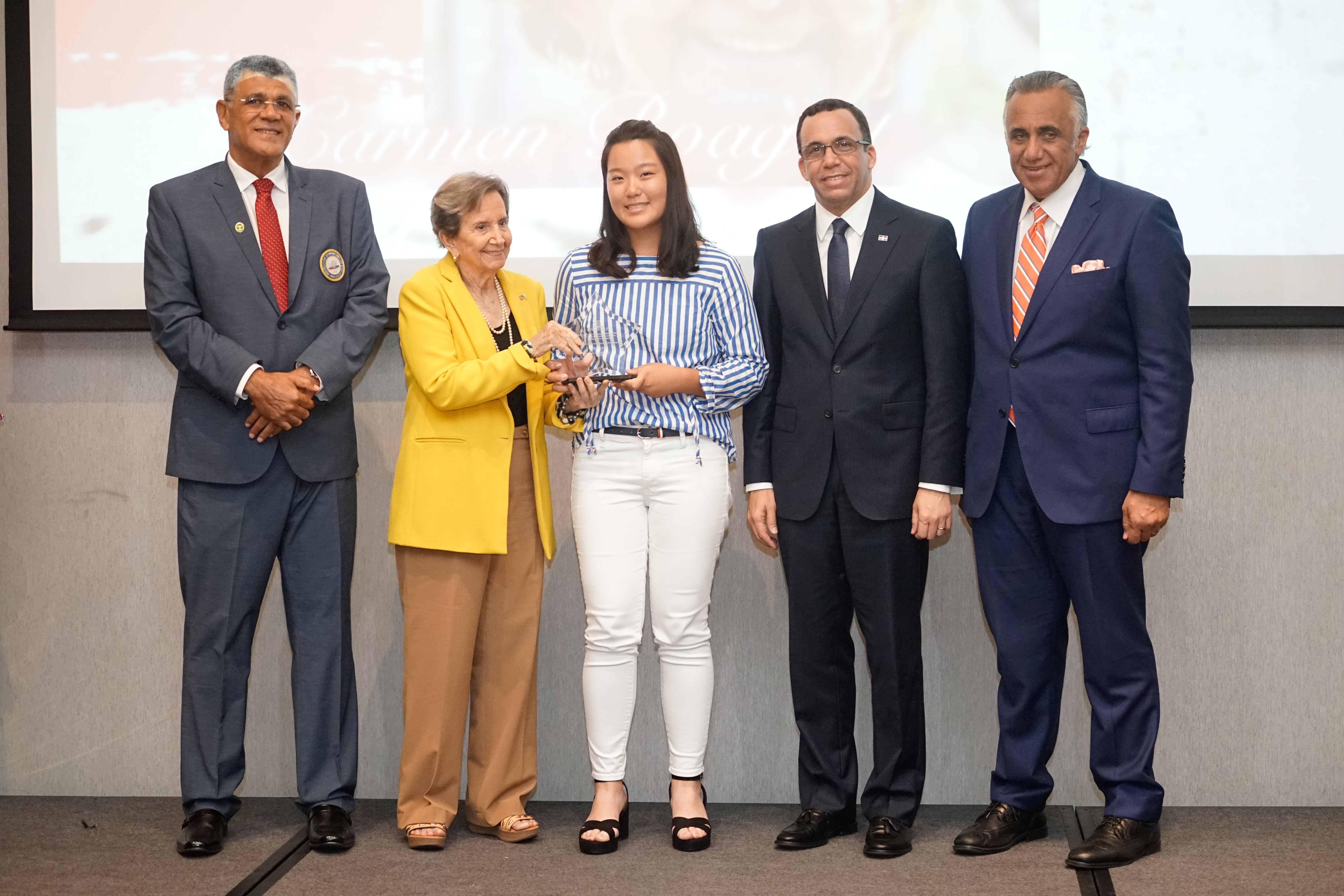 RECONOCEN MEJORES JUVENILES 2017-2018