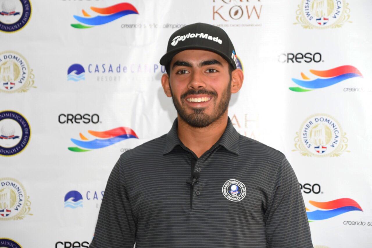 JUANJO PASA AL GOLF PROFESIONAL