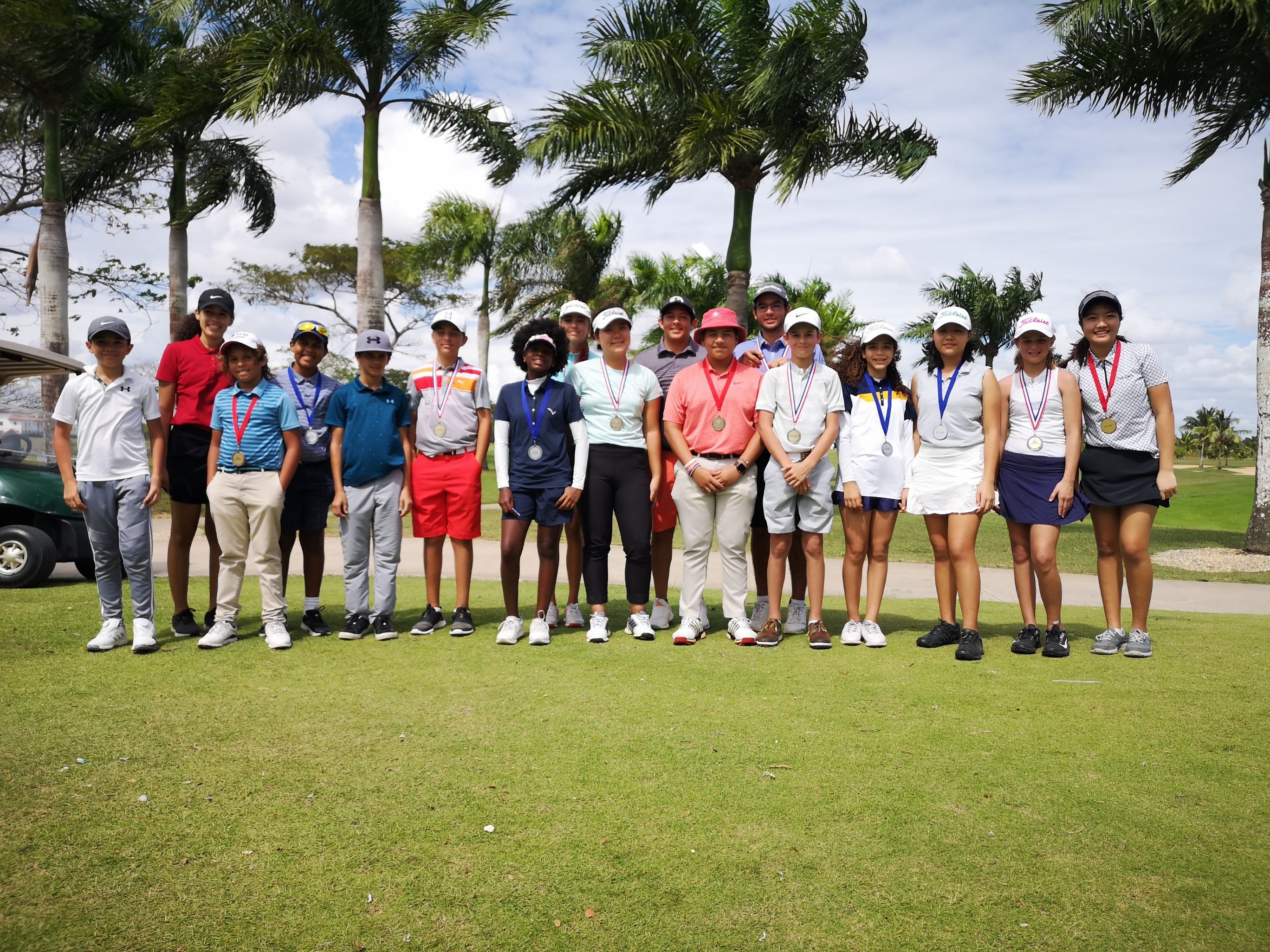 TOUR JUVENIL CIERRA SU VI PARADA