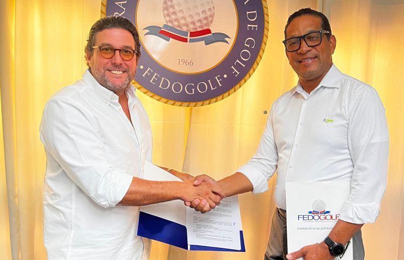 FEDOGOLF E ISABEL VILLAS FIRMAN CONVENIO PARA DESARROLLAR GOLF A TEMPRANA EDAD