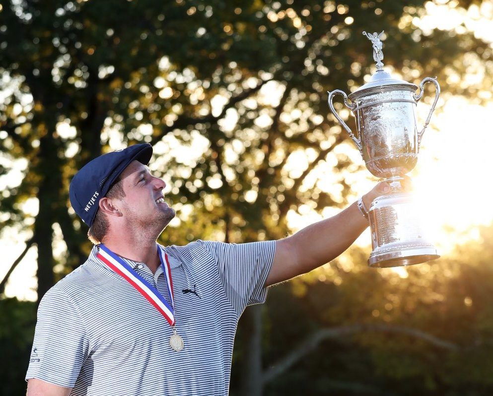 BRYSON DECHAMBEAU CONQUISTA SU PRIMER GRANDE