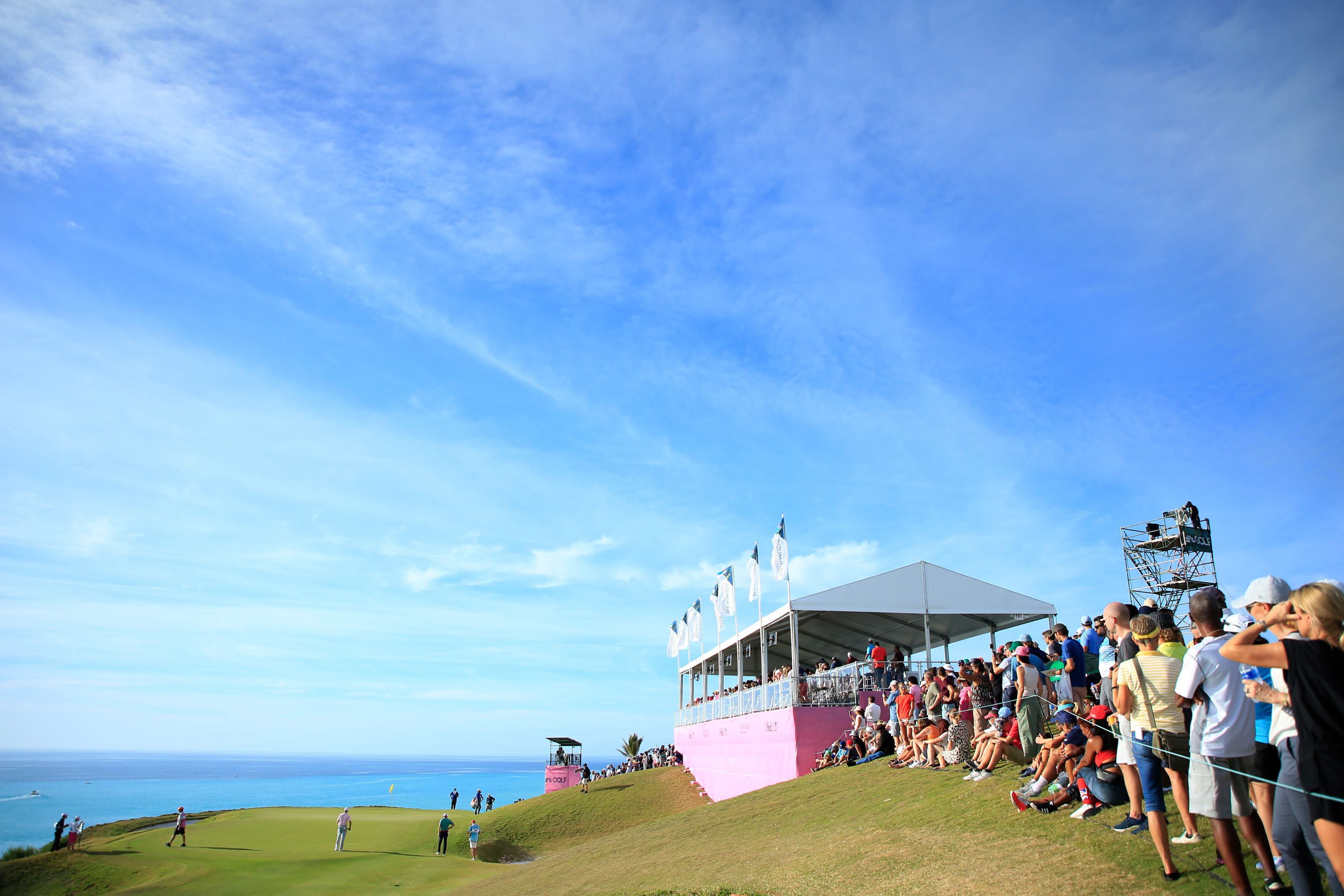 EL PÚBLICO REGRESA A UN EVENTO DEL PGA