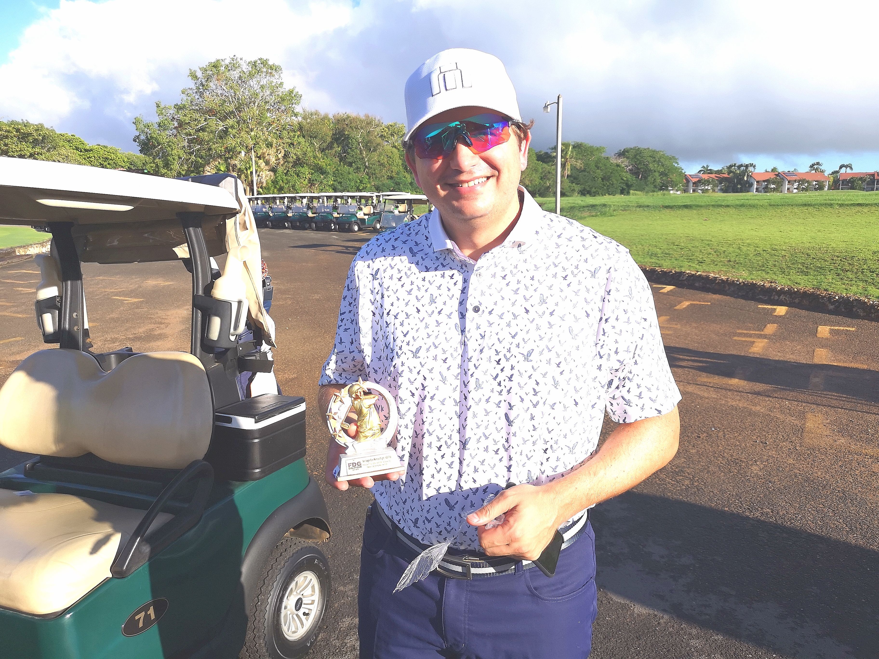 FDG GOLF TOUR CELEBRA III PARADA EN THE LINKS