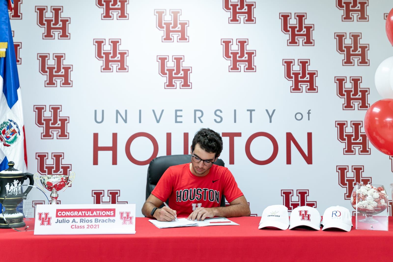 RÍOS BRACHE FUE RECLUTADO POR UNIVERSITY OF HOUSTON