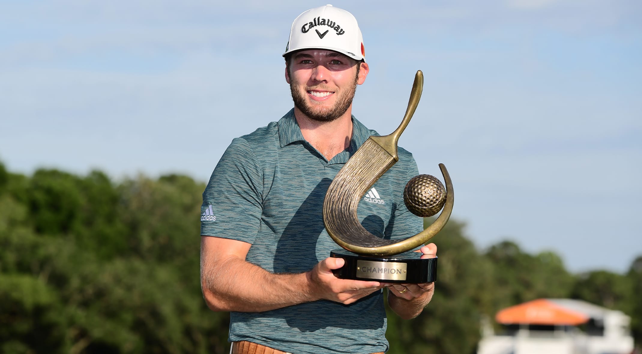 BURNS CONSIGUE SU PRIMER TÍTULO DEL PGA