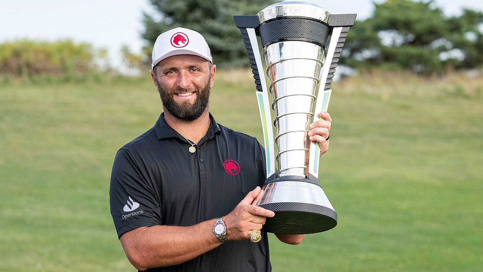 RAHM SE IMPONE EN TORNEO DEL LIV GOLF EN CHICAGO